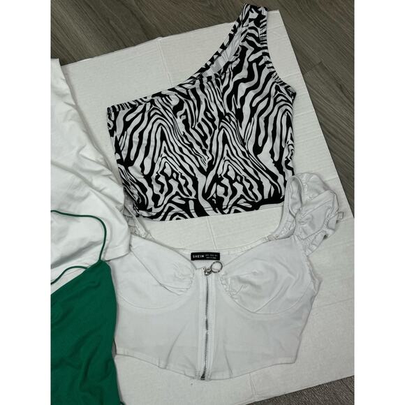 SHEIN Going Out Tops Tanks Animal Print Size Small - Picture 2 of 4